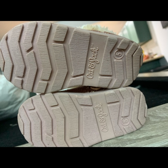 Baby girl shoe bundle - Picture 3 of 14